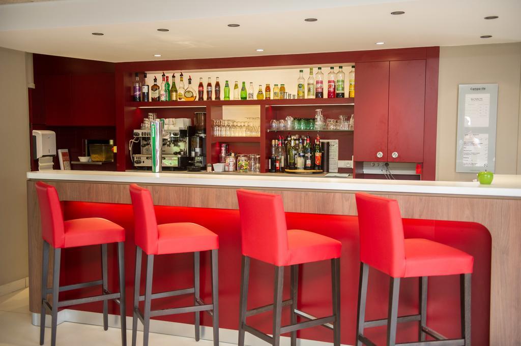 东兰斯 - 提克艾克斯钟楼酒店 蒂恩奎克斯 外观 照片