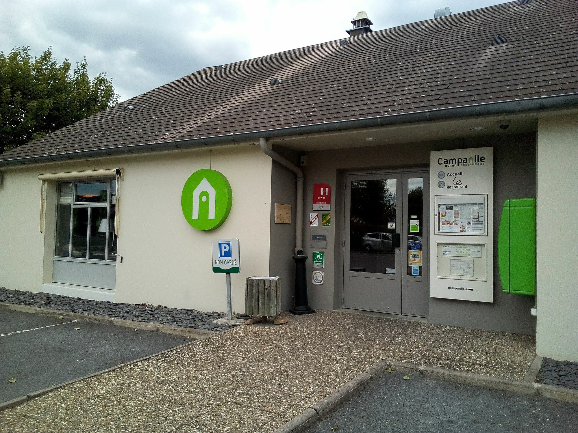 东兰斯 - 提克艾克斯钟楼酒店 蒂恩奎克斯 外观 照片